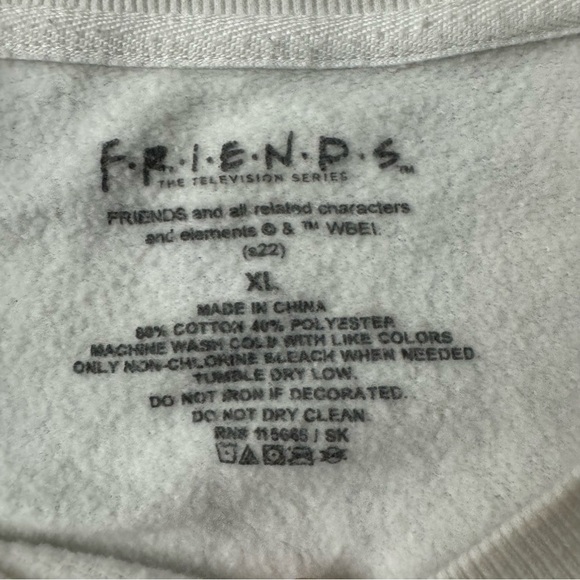 Friends Tv Show Unisex Graphic Print Crewneck Sweater Size‎ XL *Stain* - Picture 3 of 6